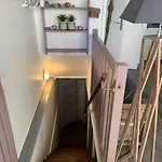 Holiday home Et Commerces A 50m, Sans Tele Pour Deconnecter !