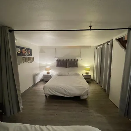 Et Commerces A 50m, Sans Tele Pour Deconnecter !