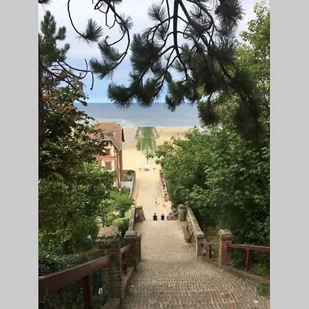 Et Commerces A 50m, Sans Tele Pour Deconnecter ! * Houlgate