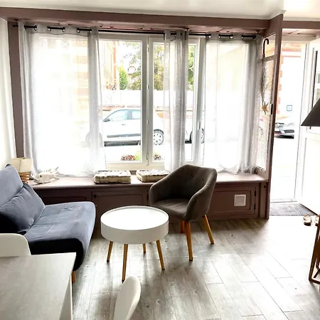 Holiday home Et Commerces A 50m, Sans Tele Pour Deconnecter ! Houlgate